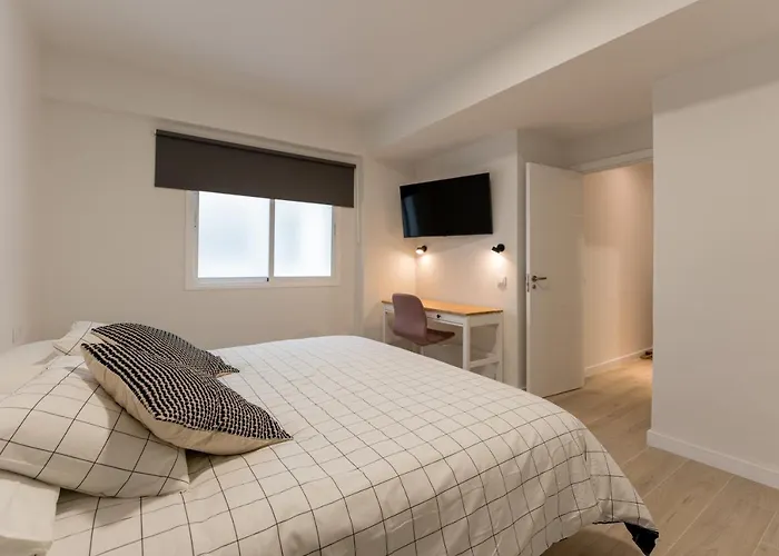 Lejlighed New 4 Bedroom In Plaza Del Principe *