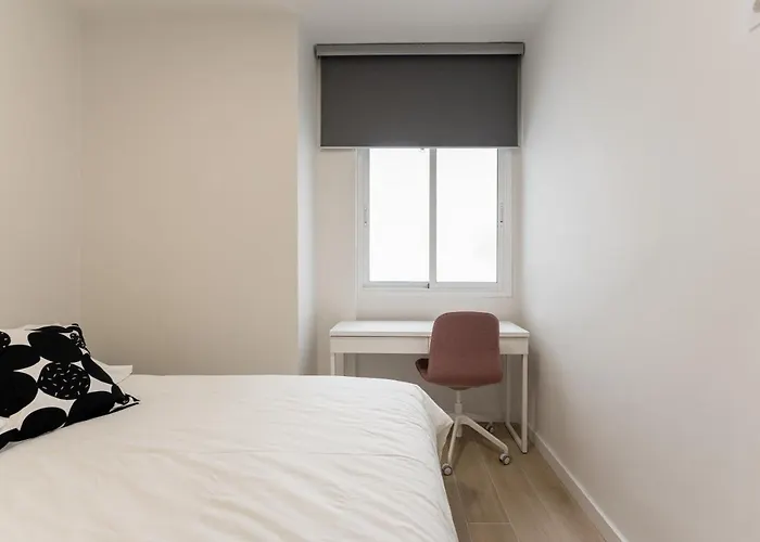 New 4 Bedroom In Plaza Del Principe 公寓